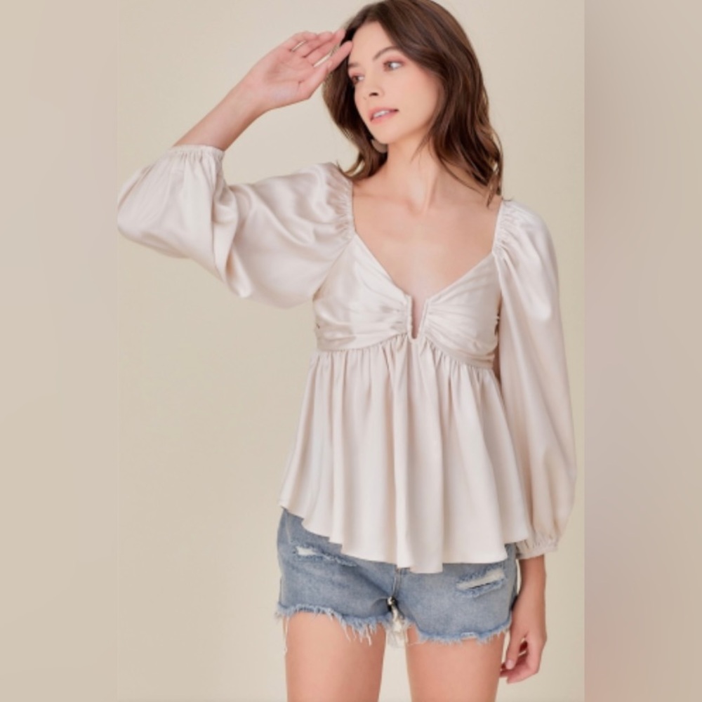 NWT Mustard Seed Cream Satin Babydoll Blouse